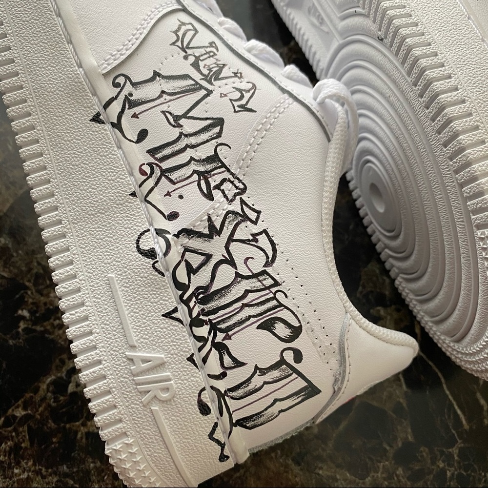 Nike Custom Mexico Air Force 1s - Picture 11 of 12